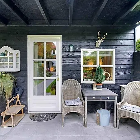 B&B Hoofddorp Nocleg ze śniadaniem 4*