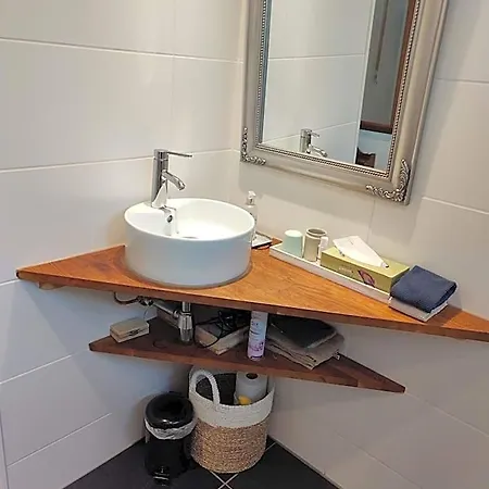 B&B Hoofddorp 4* Hoofddorp